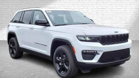 JEEP GRAND CHEROKEE 2024 1C4RJHBG9RC209617 image